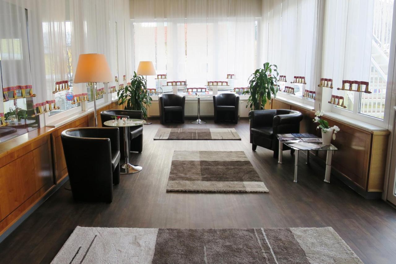 Hotel Novapark Flugzeughotel 3*